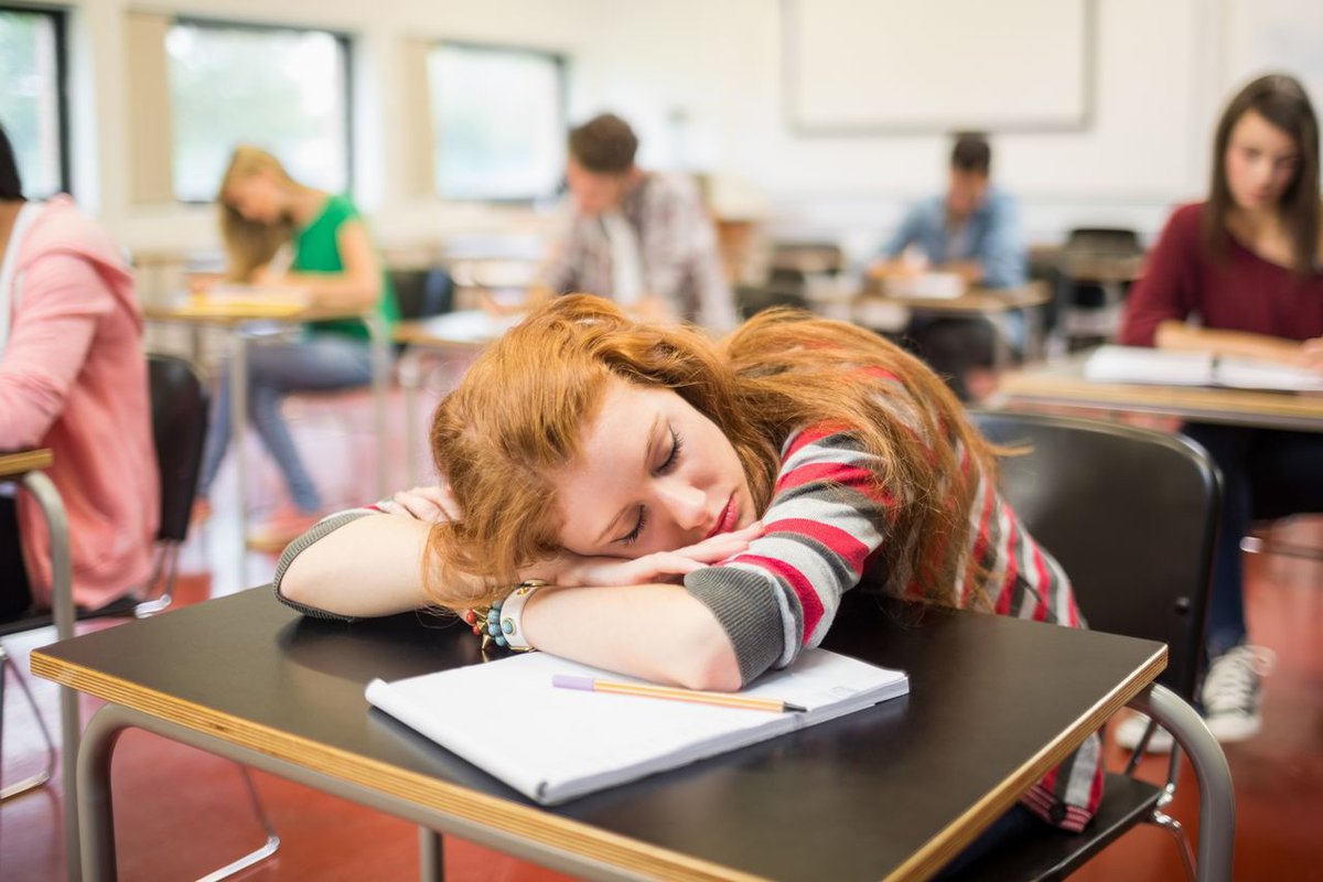  Come tenere sveglio chi dorme in classe
